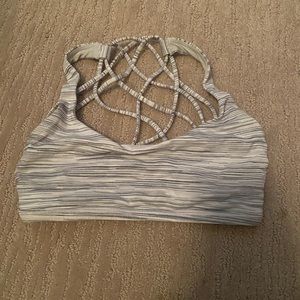 Lululemon free to be wild sports bra